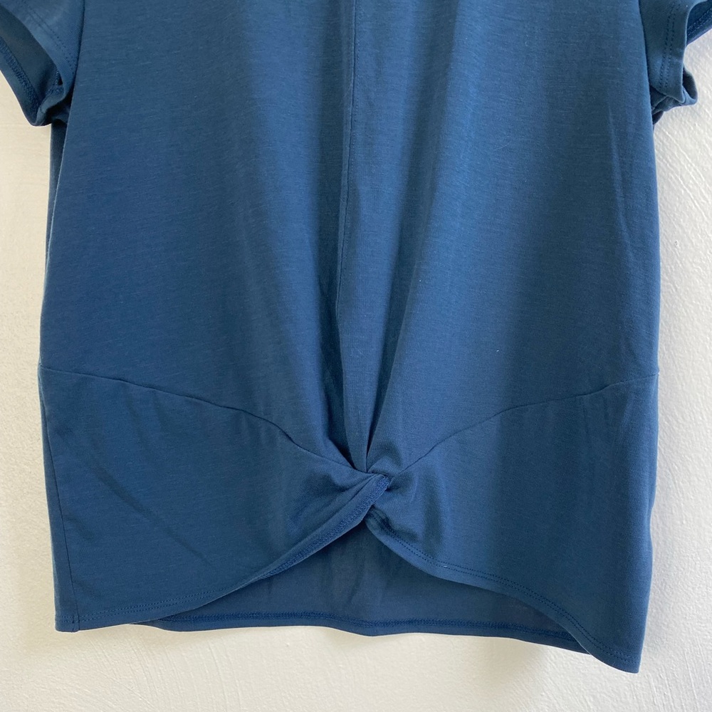 Athleta Twist Tee - Picture 5 of 8